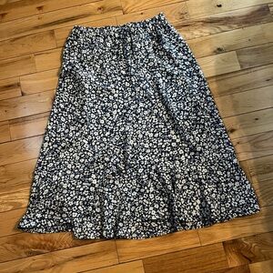 SHEIN navy and White Floral A-Line Skirt